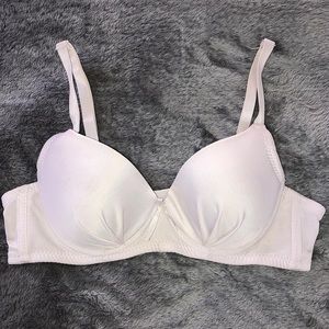 ❌SOLD❌ Simple white bra